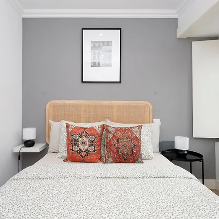 Castle View Guest house *